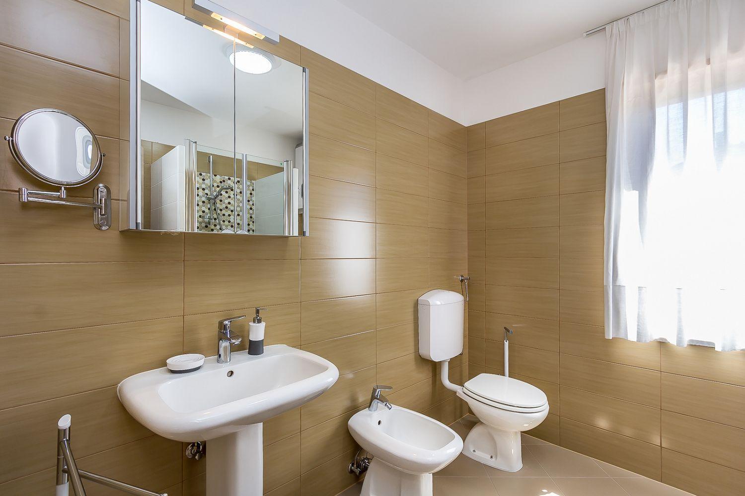 Neu Renovierte Ferienwohnung Mit Klima, Wlan, Terrasse Und Grill Pula Ngoại thất bức ảnh