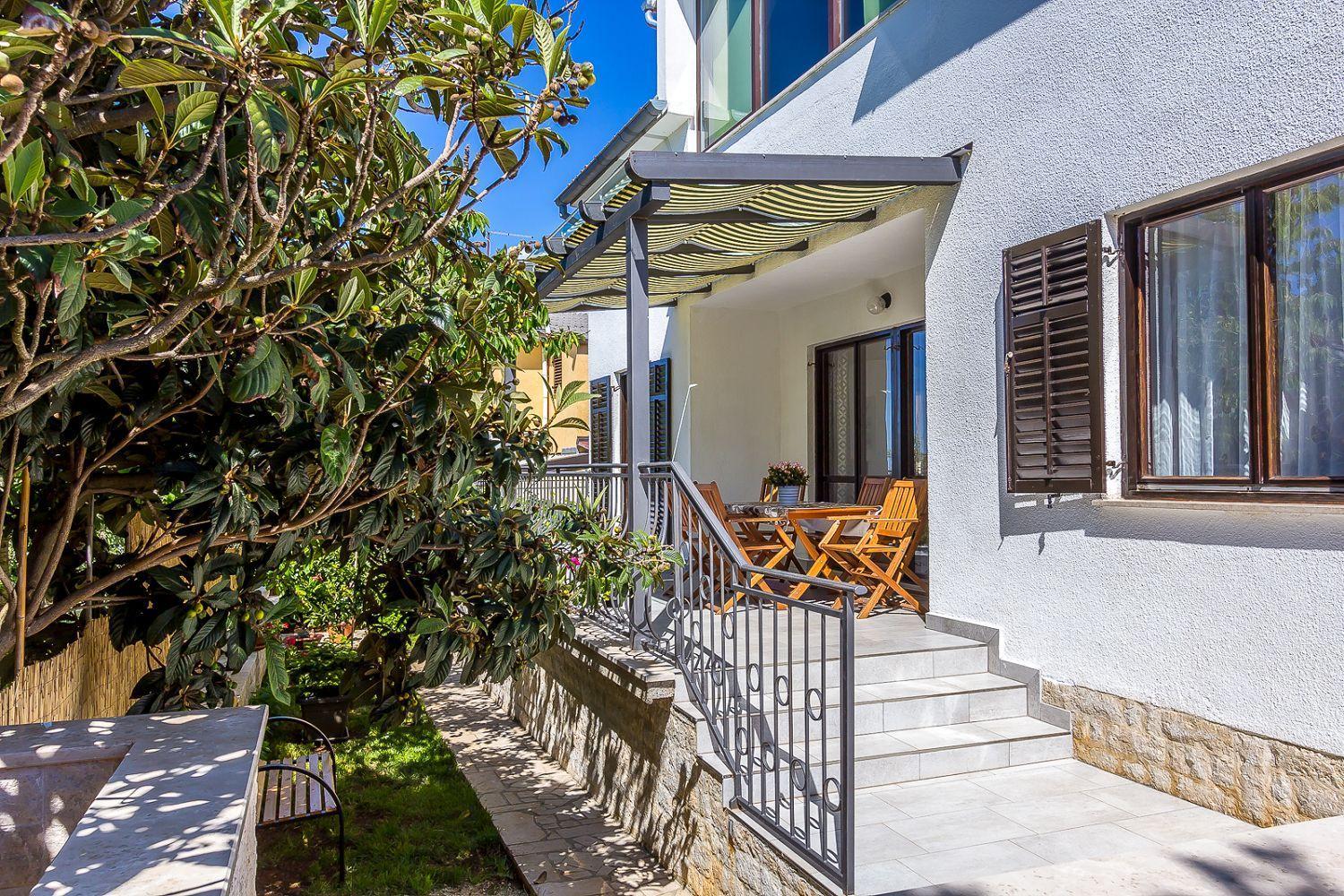 Neu Renovierte Ferienwohnung Mit Klima, Wlan, Terrasse Und Grill Pula Ngoại thất bức ảnh
