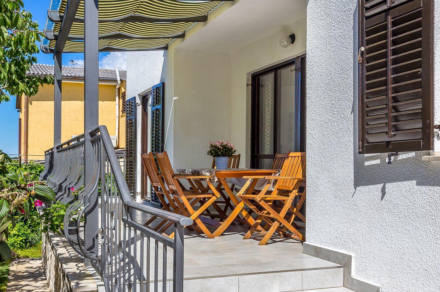 Neu Renovierte Ferienwohnung Mit Klima, Wlan, Terrasse Und Grill Pula Ngoại thất bức ảnh